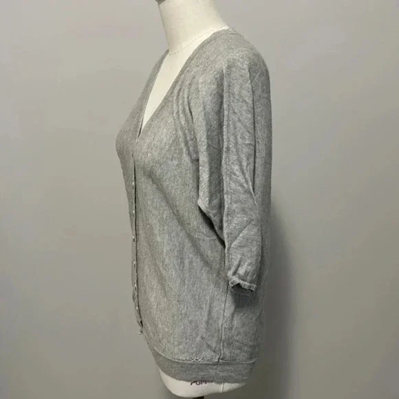 Banjo & Matilda Silk and Cashmere blend V  Neck button up Cardigan - Picture 3 of 9